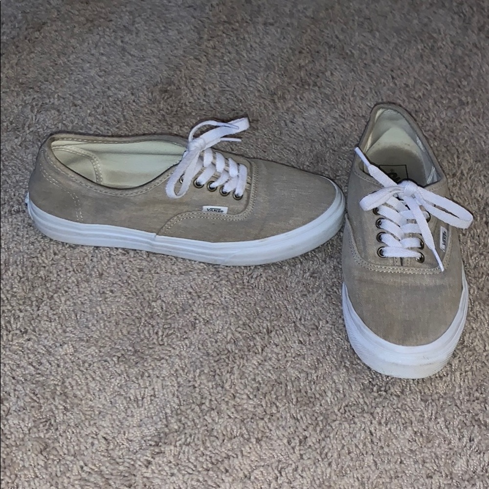 Beige authentic Vans